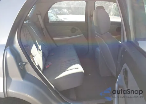 2007 Chevrolet Equinox Ls from USA, damaged, VIN 2CNDL13F576252791